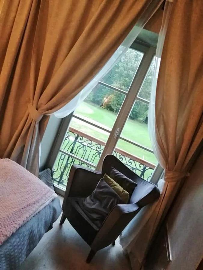 La Chambre Du Chateau De Bernalmont リエージュ エクステリア 写真