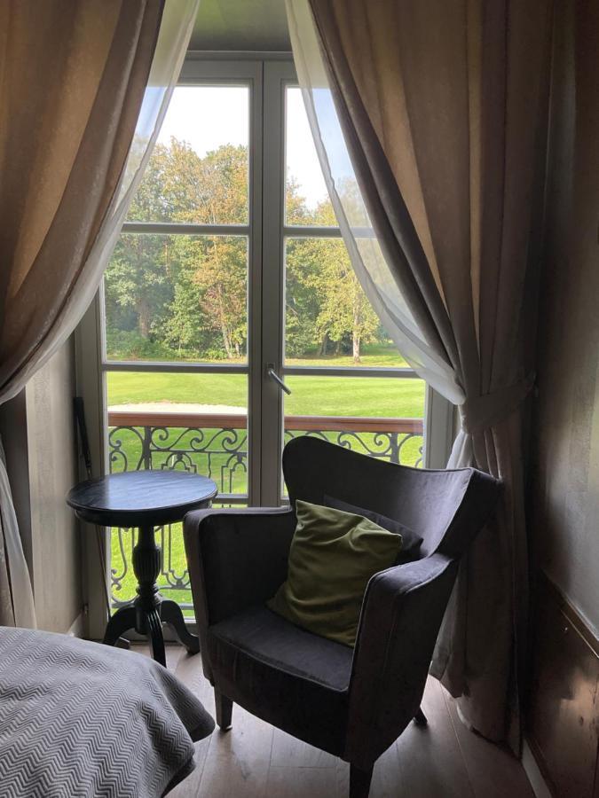 La Chambre Du Chateau De Bernalmont リエージュ エクステリア 写真